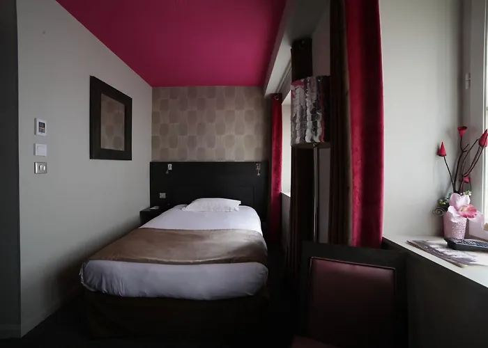 Aéro Hotel Parigi