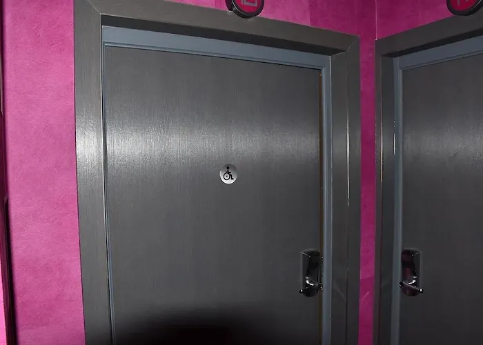 Aéro Hotel Parigi