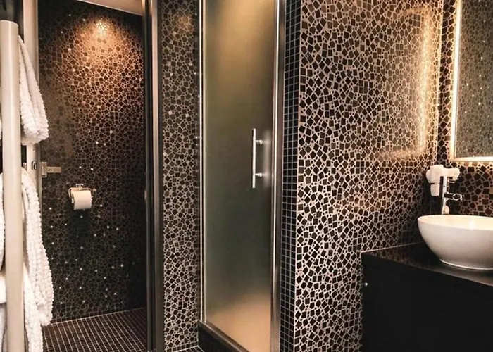 Aéro Hotel Parigi