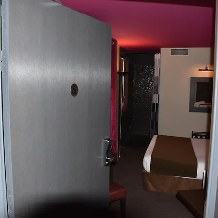 Hotel Aero Passy 3*